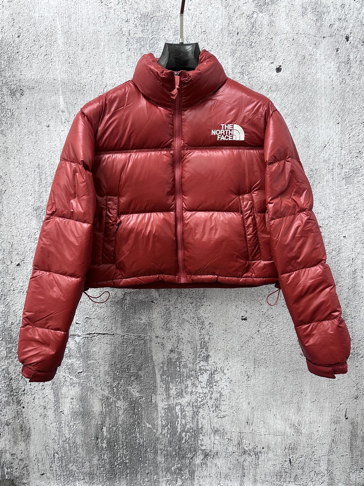 完売前に！2026 ザノースフェイス 新作 ダウンジャケット 偽物