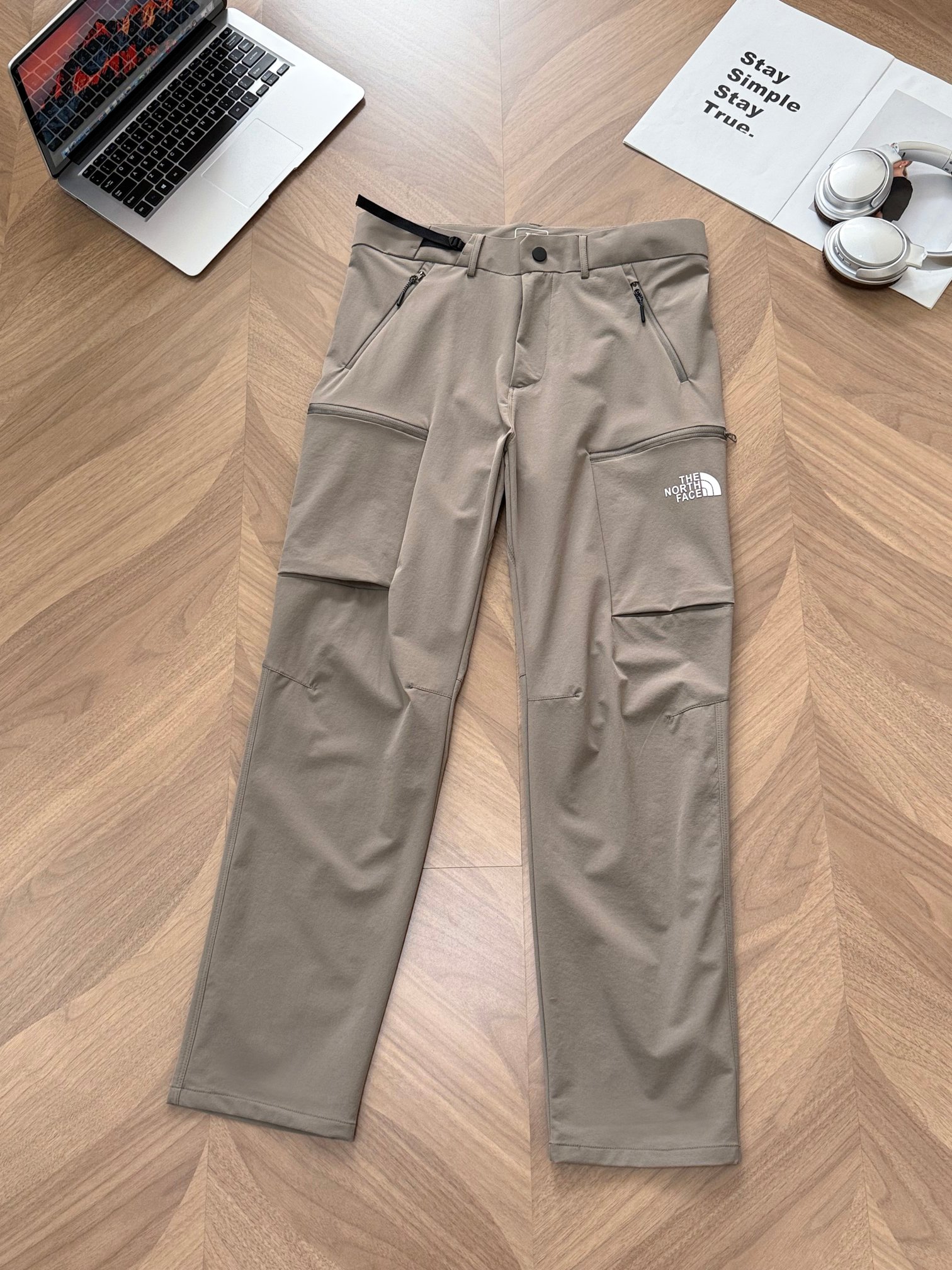 激安価格！2026 ザノースフェイス 新作 カジュアルパンツ 偽物 3色