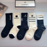 注目度抜群！2026 シャネル 新作 ソックス 偽物 5足セット