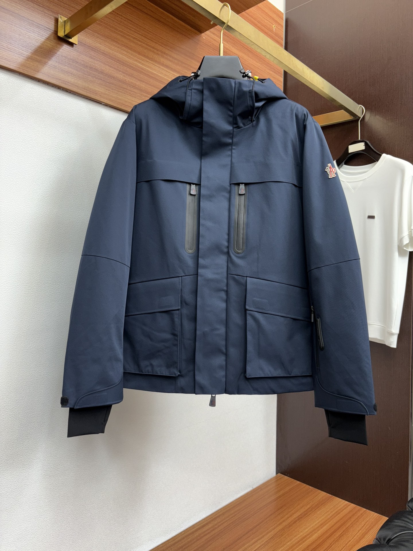 注目アイテム♡ 2026 モンクレール 新作 ダウンジャケット スーパーコピー