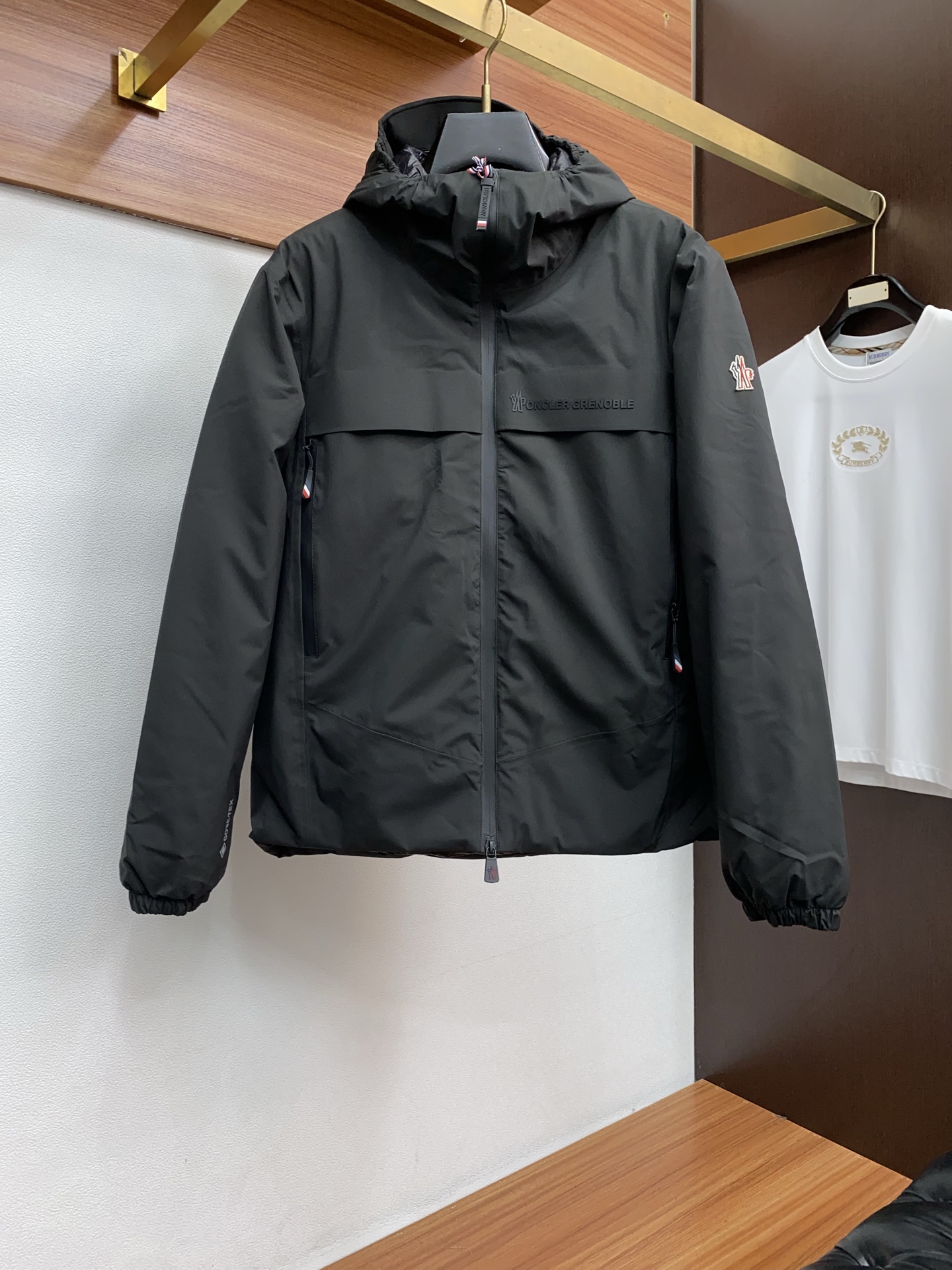 完売必至 ★ 2026 モンクレール 新作 ダウンジャケット スーパーコピー