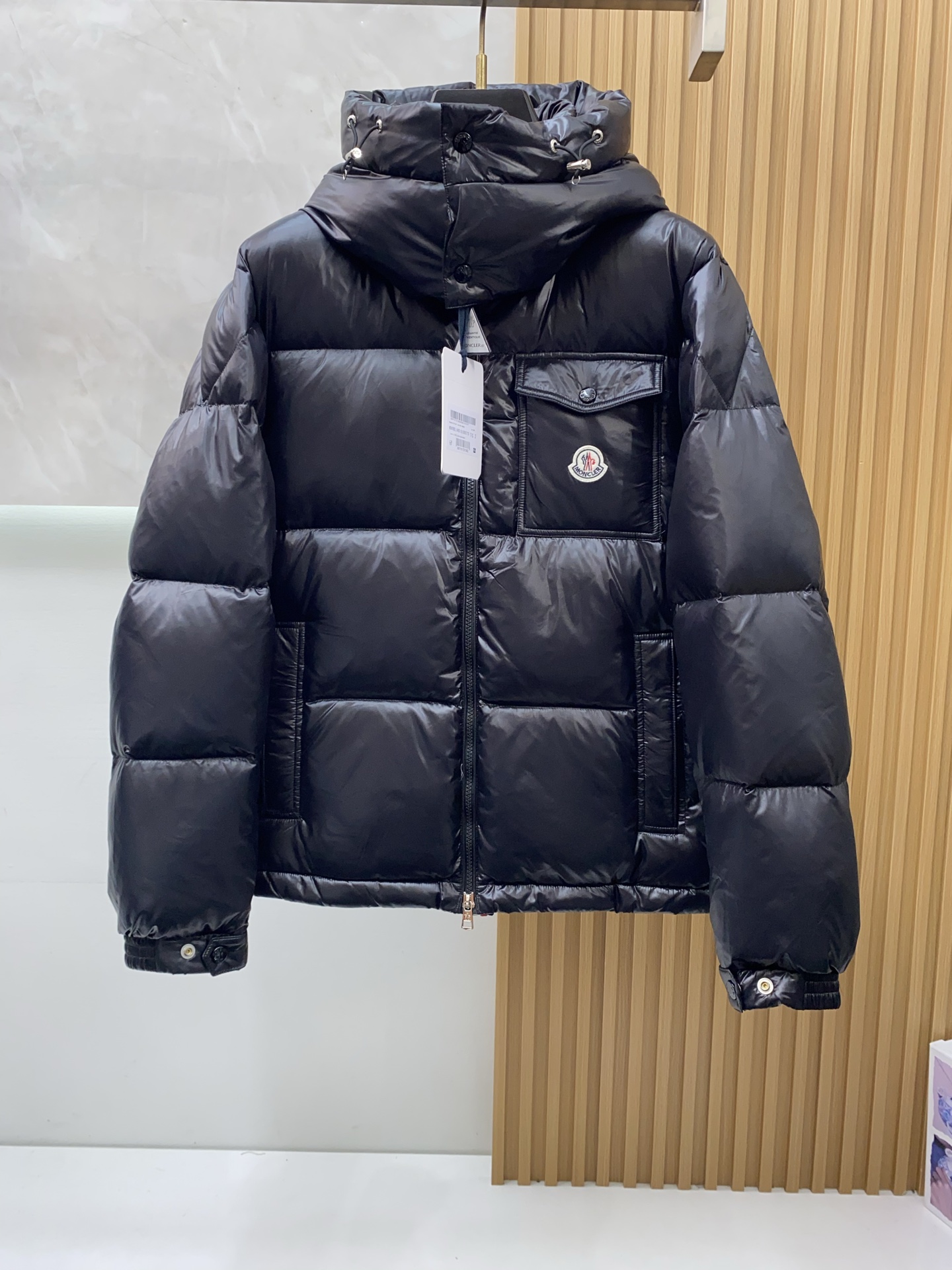 入手困難品！2026 モンクレール 新作 ダウンジャケット 偽物