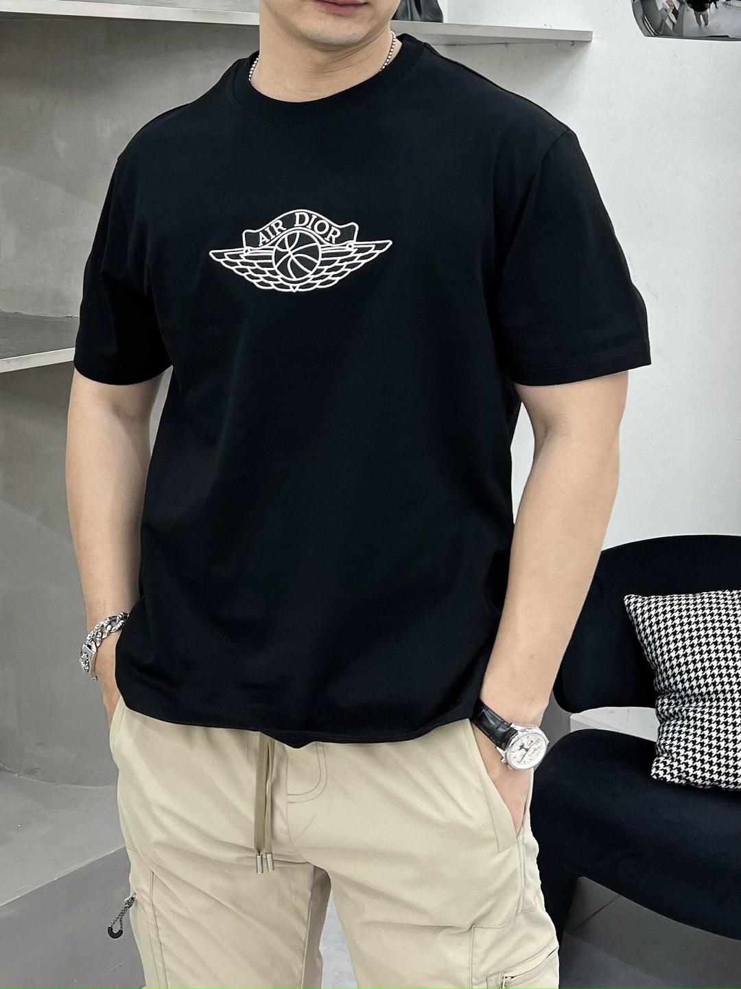 新色登場☆ 2026 ディオール 新作 半袖Tシャツ スーパーコピー