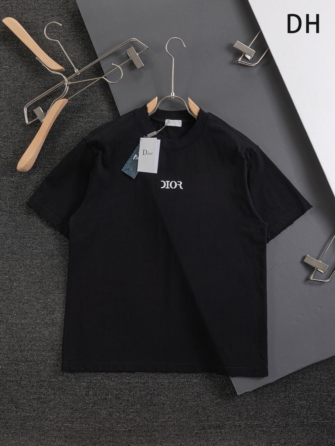 完売必至 ★ 2026 ディオール 新作 半袖Tシャツ スーパーコピー