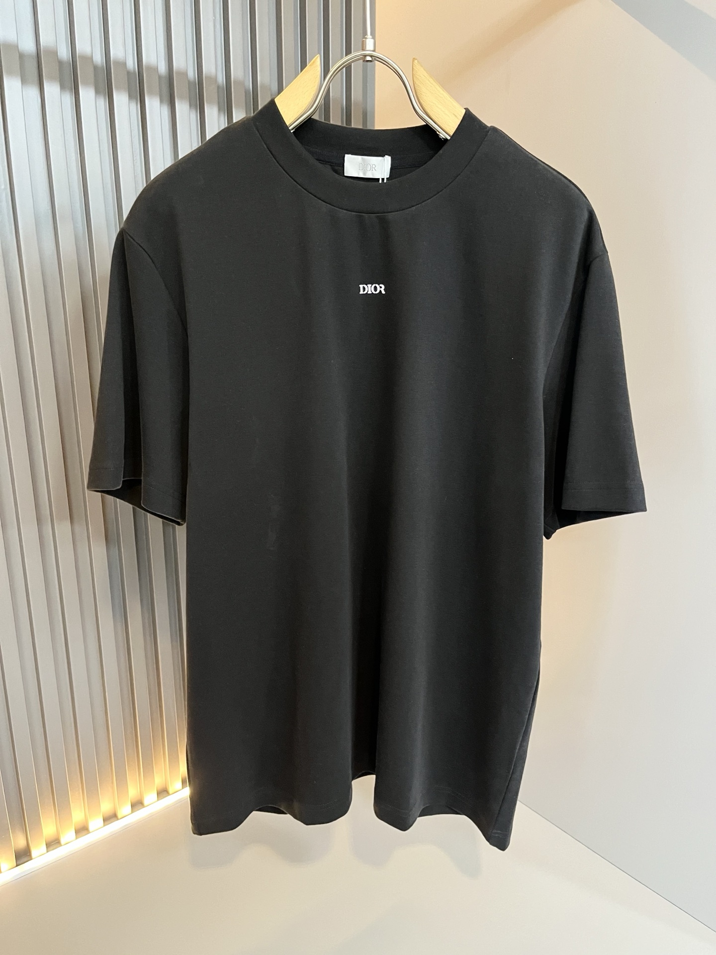 使い勝手良 2026 ディオール 新作 半袖Tシャツ コピー