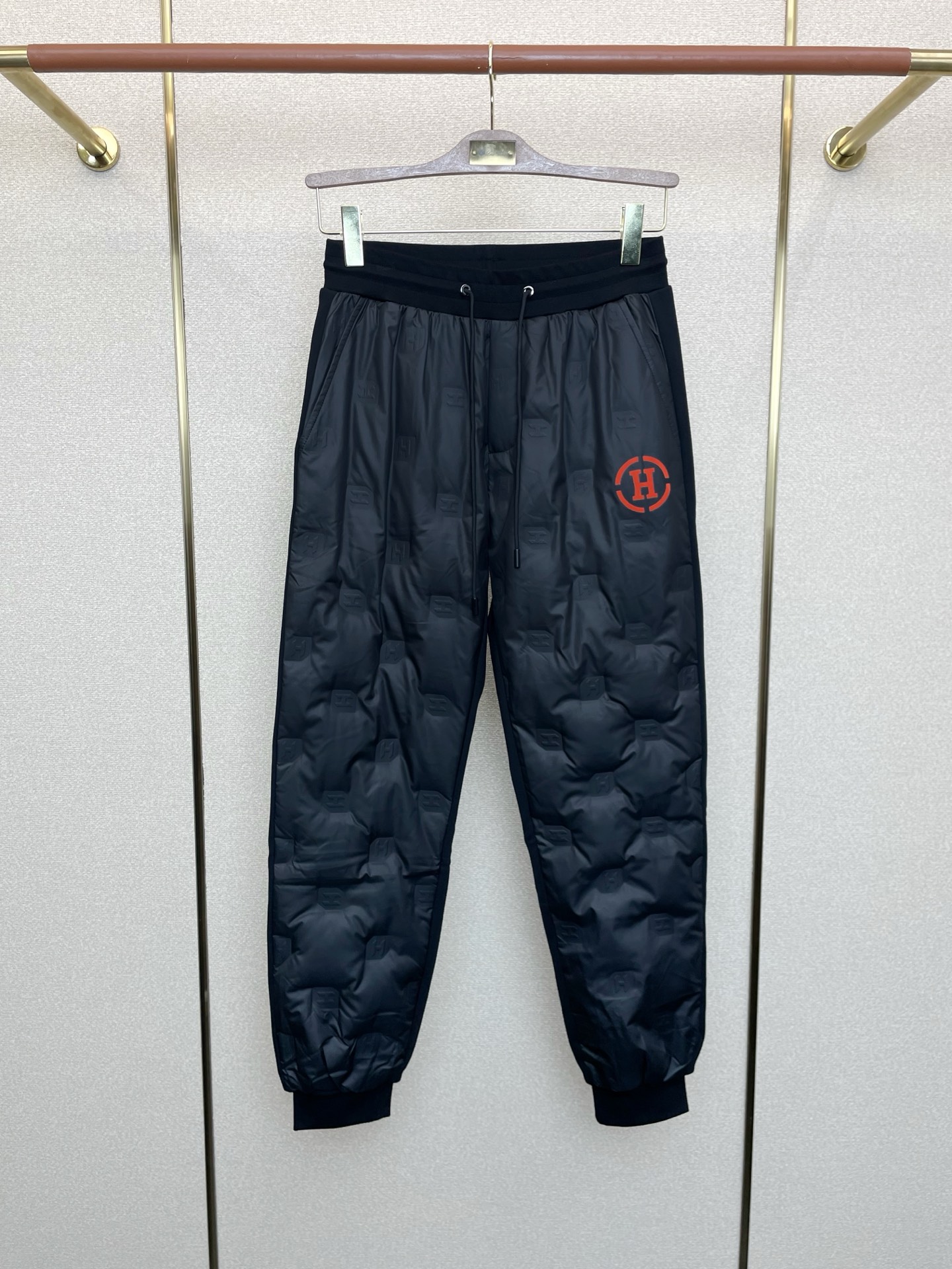 すぐ届く 2026 エルメス 新作 カジュアルパンツ コピー