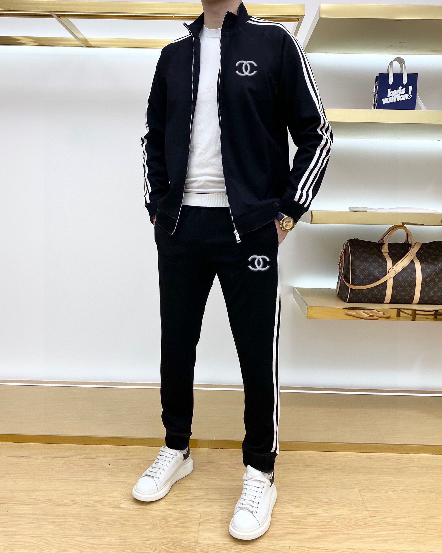 完売必至 ★ 2026 シャネル 新作 セットアップ 偽物