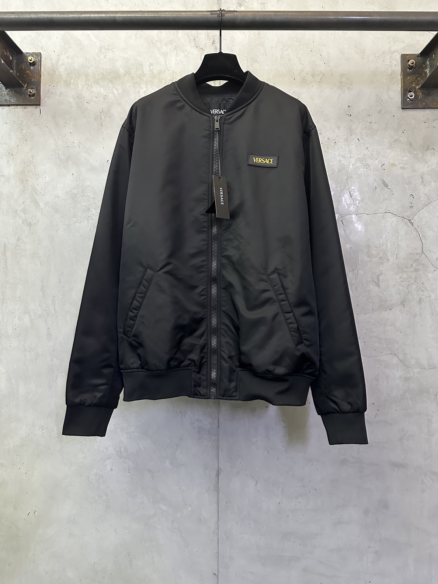 ☆超人気☆ 2026 ヴェルサーチェ 新作 ジャケット コピー