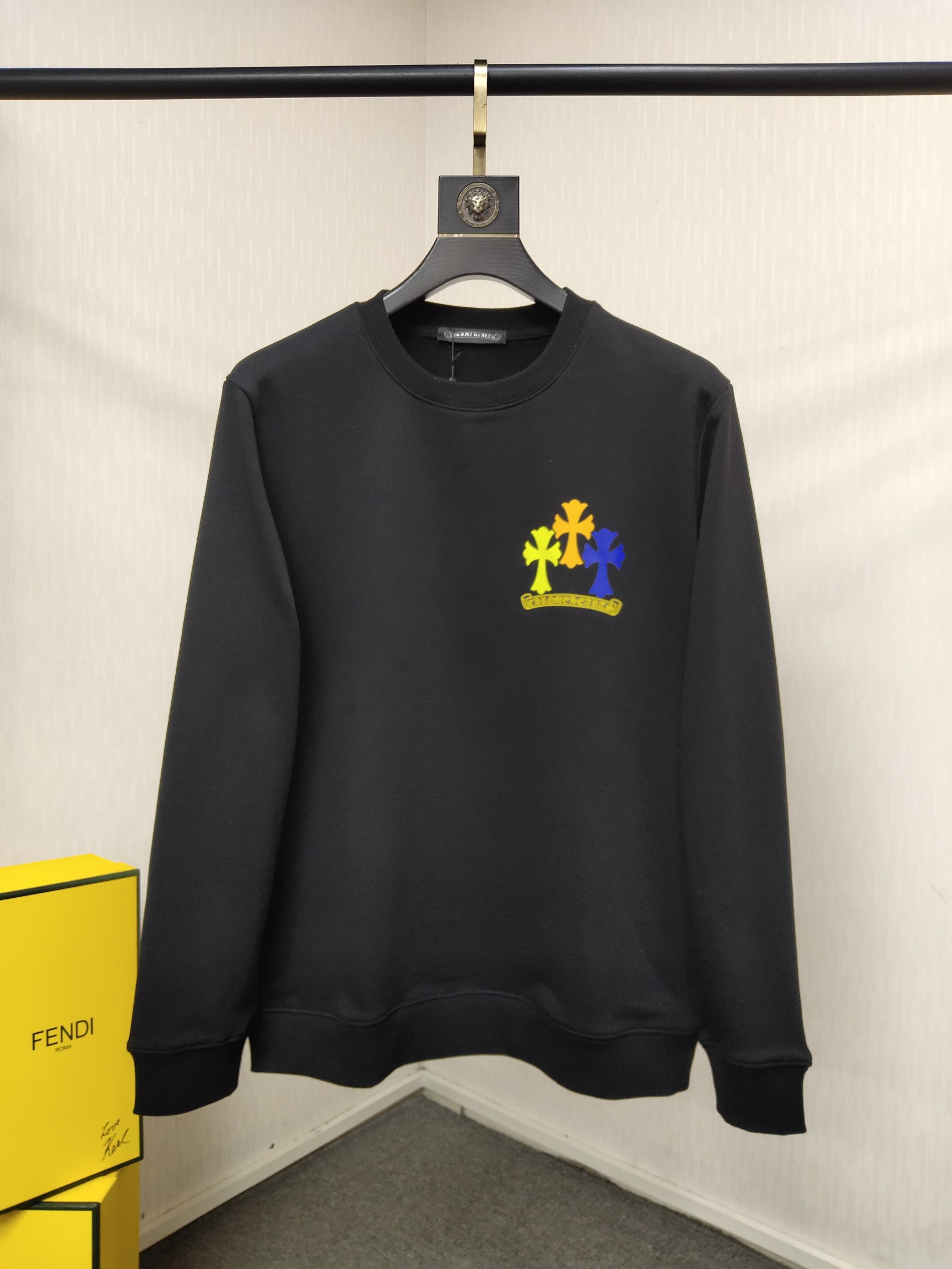 ★日本!!人気！ 2026 クロムハーツ 新作 パーカー 偽物