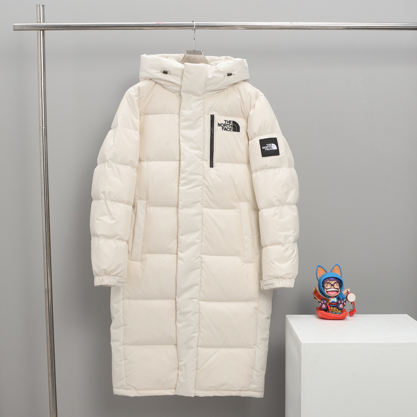 売上総額１位！2026 ザノースフェイス 新作 ダウンジャケット コピー