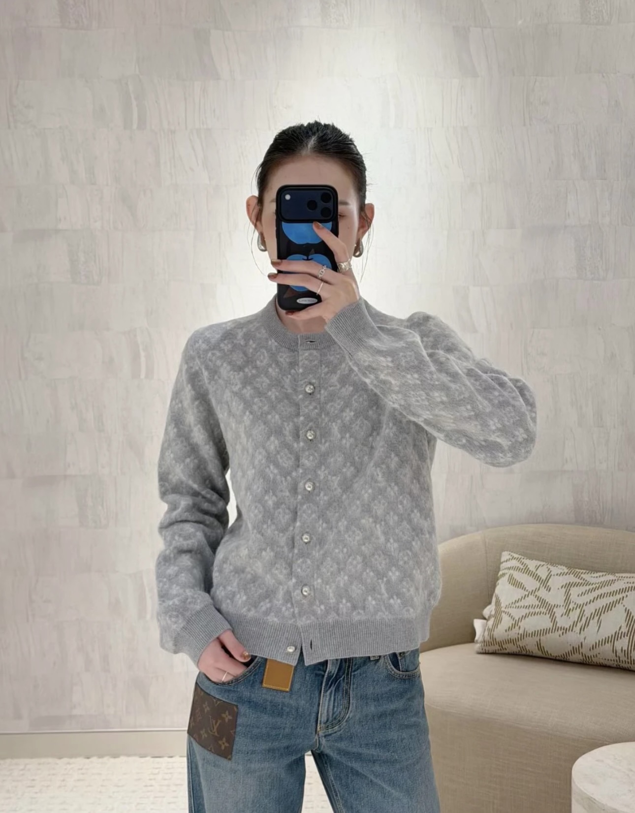 絶対欲しい！ 2026 ルイヴィトン 新作 ニット コピー