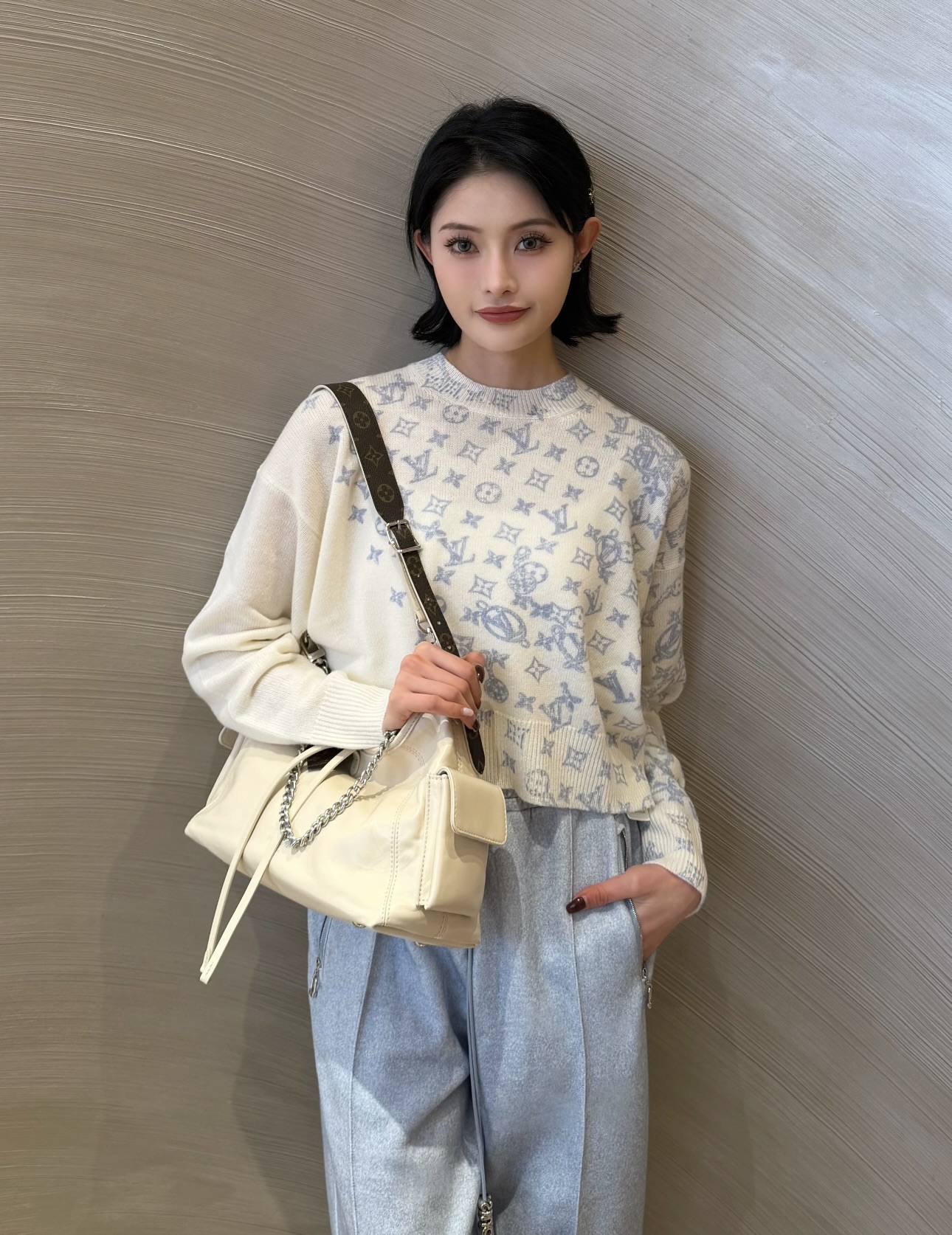 人気急上昇 2026 ルイヴィトン 新作 ニット 偽物