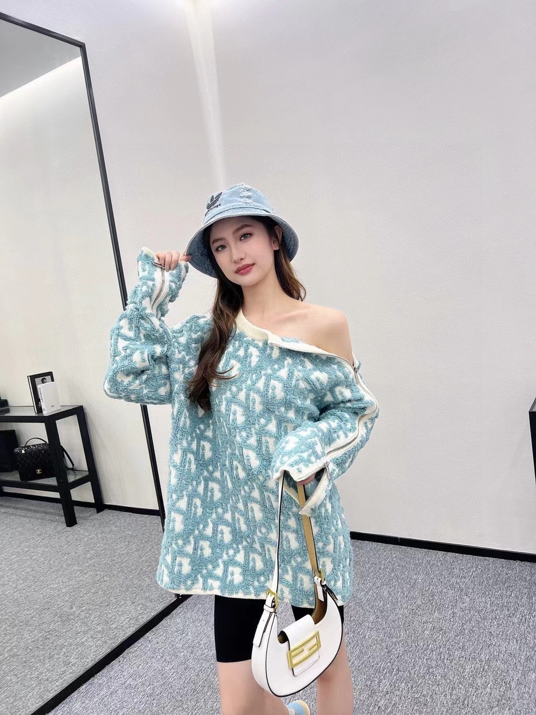 絶対欲しい！2026 ディオール 新作 ニット 偽物