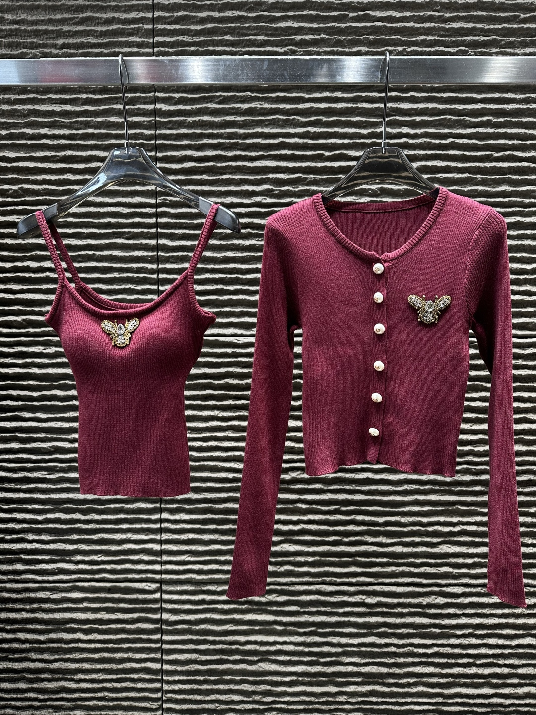 絶対欲しい！ 2026 ミュウミュウ 新作 セットアップ コピー  3色