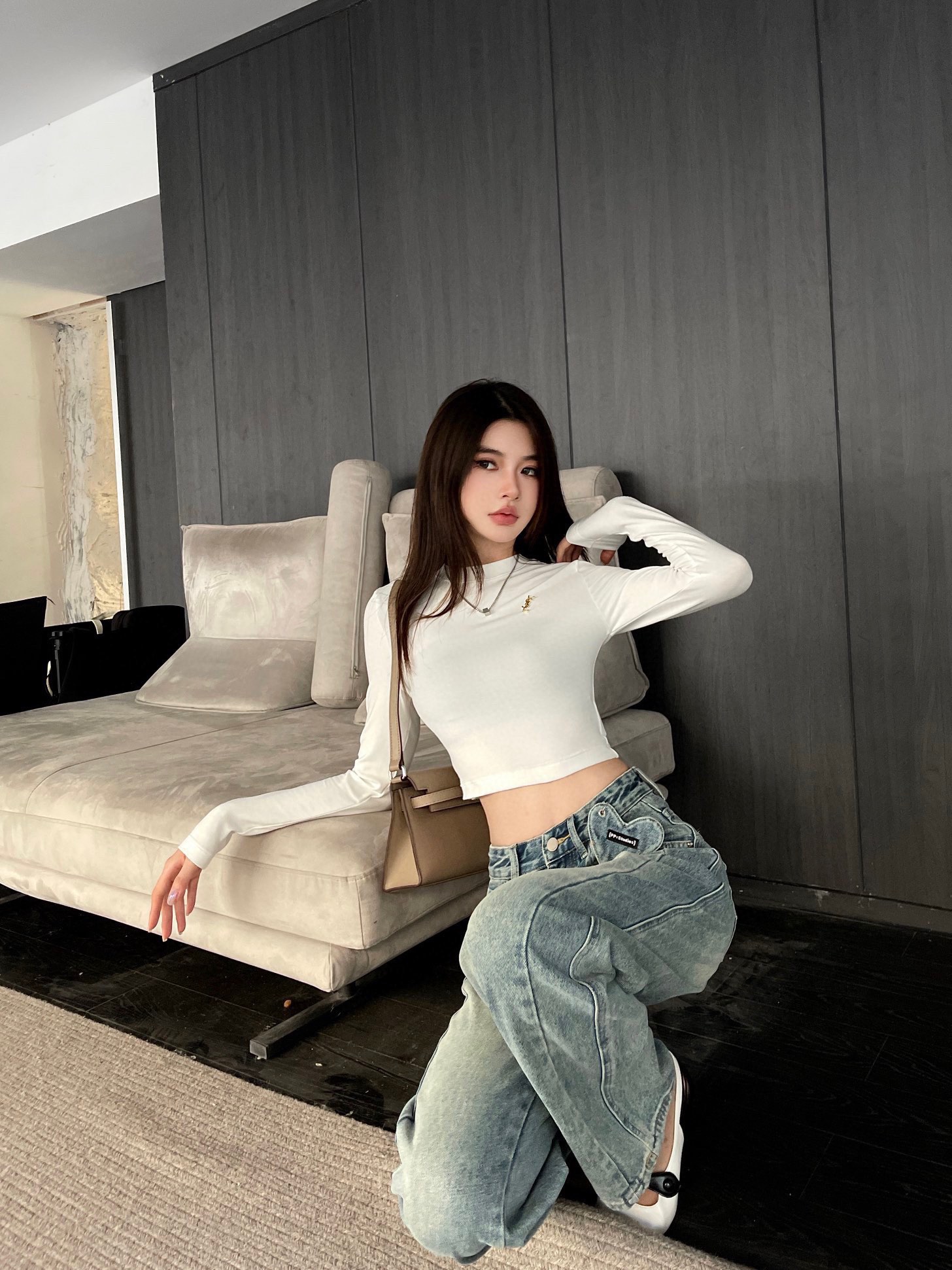 絶対欲しい！2026 サンローラン 新作 長袖Tシャツ コピー