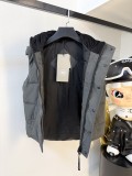 大人気！暖かい♪ 2026 カナダグース 新作 ダウンベスト 偽物