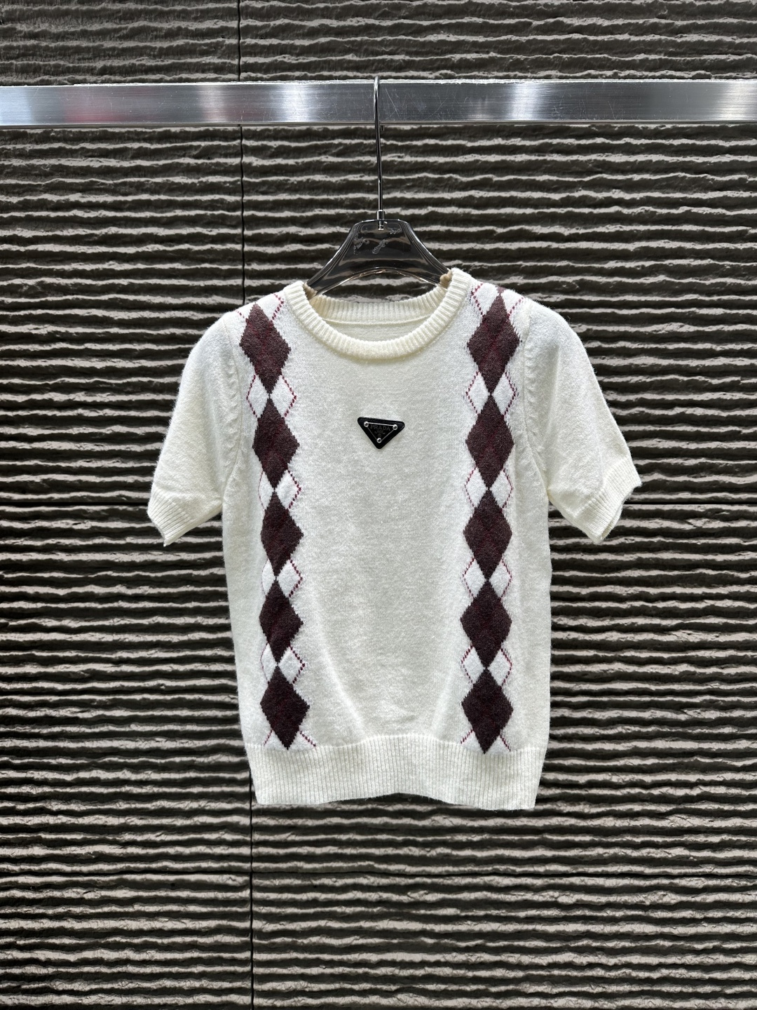 ☆超人気☆ 2026 プラダ 新作 半袖Tシャツ コピー 3色