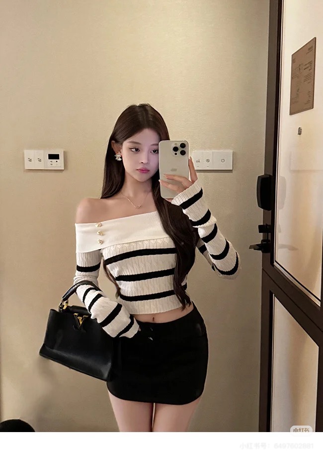 世界中で大人気♪ 2026 バルマン 新作 ニット 偽物