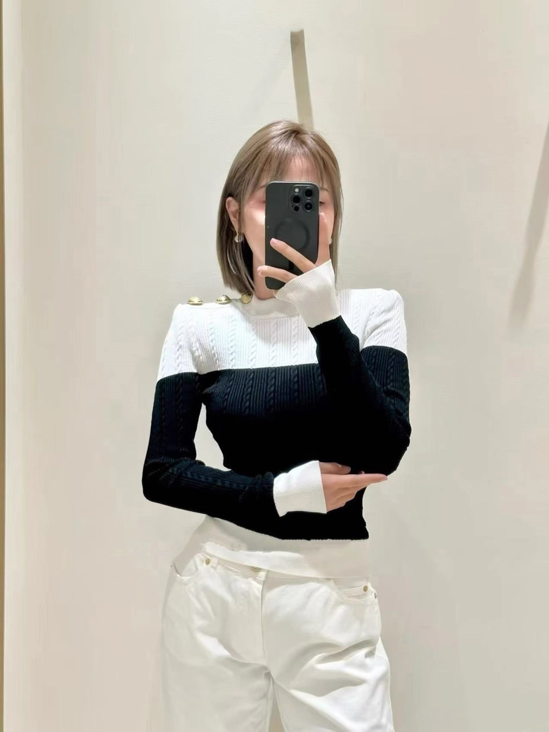 大人気！暖かい♪ 2026 バルマン 新作 ニット 偽物 2色