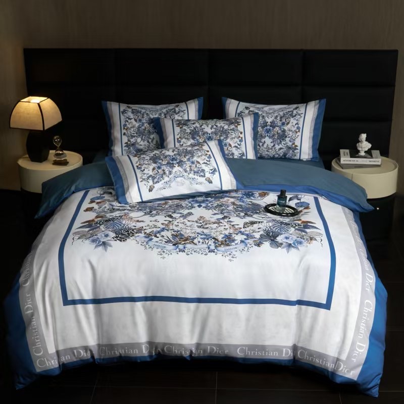 注目度抜群！ディオール 2026新作 掛け布団カバーセット4点 ダブルサイズ/キングサイズベッド 綿生地ベッドカバー 新居寝具用品