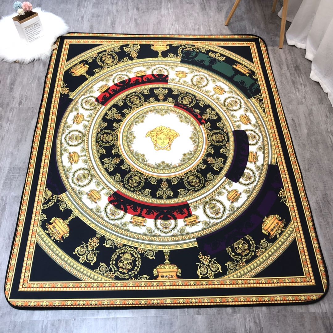 完売必至 ヴェルサーチェ 2026新作 カーペット絨毯 人気カーペット新品 オールシーズン 絨毯新居マット 新居寝具用品