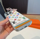 定番人気！2026 ルイヴィトン 新作 iPhone ケース 全機種 販売 コピー
