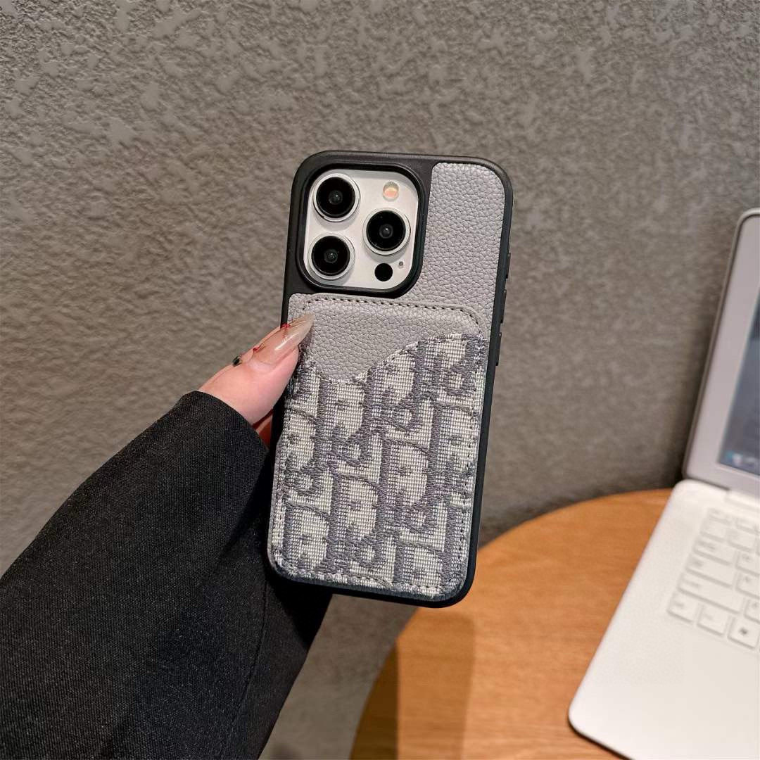 すぐ届く 2026 ディオール 新作 iPhone ケース 全機種 販売 スーパーコピー