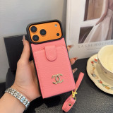定番人気！2026 シャネル 新作 iPhone ケース 全機種 販売 偽物