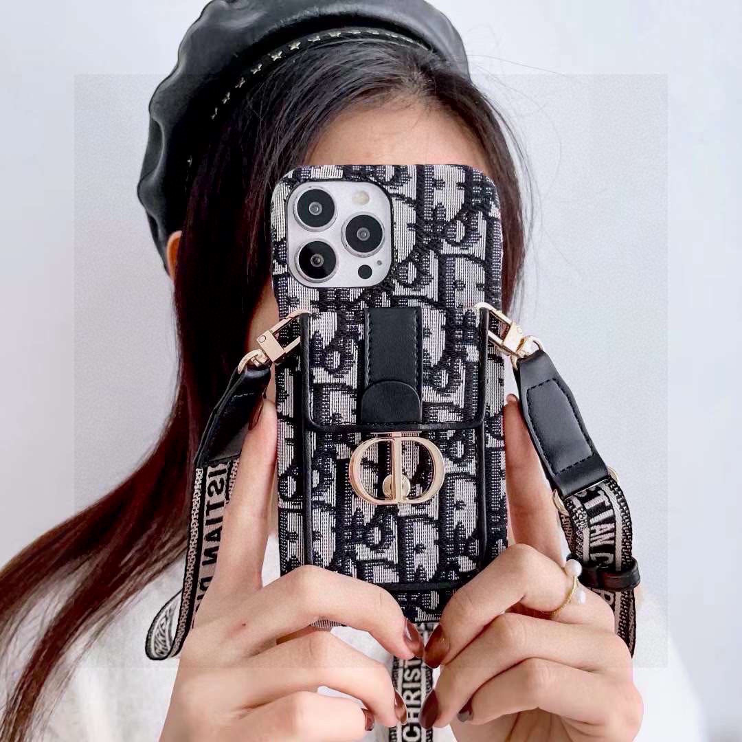 注目アイテム☆ 2026 ディオール 新作 iPhone ケース 全機種 販売 コピー