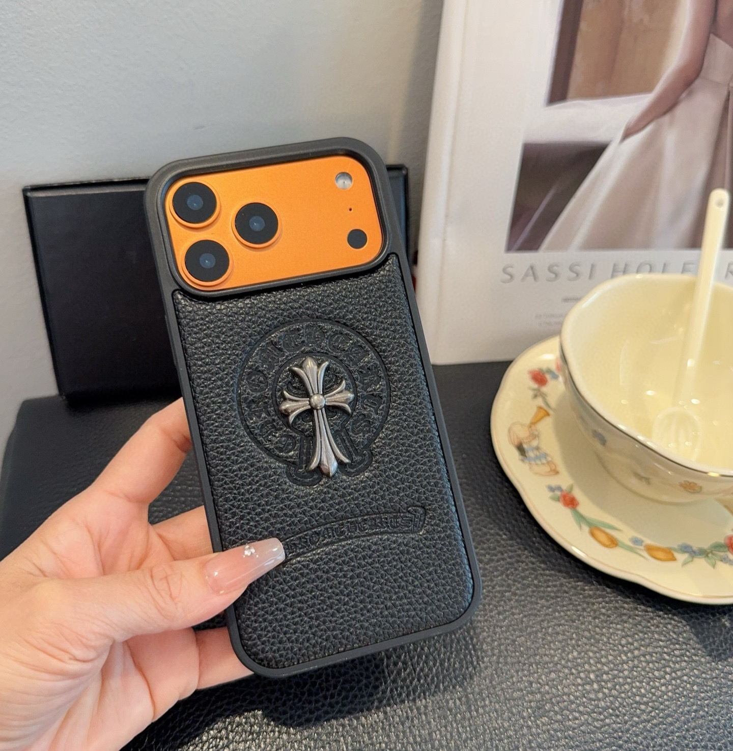 ☆超人気☆ 2026 クロムハーツ 新作 iPhone ケース 全機種 販売 コピー