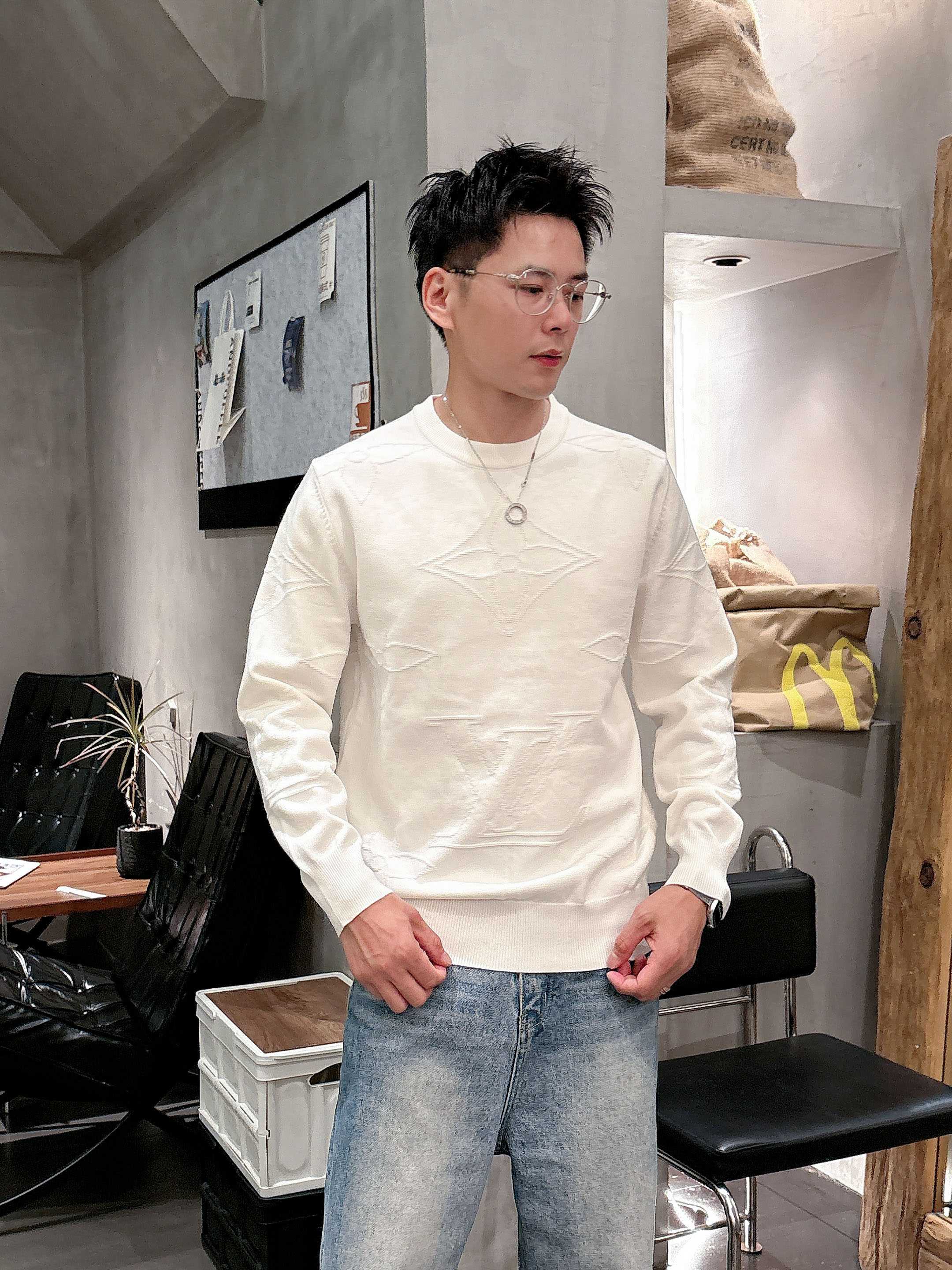 注目度抜群！2026 ルイヴィトン 新作 ニット コピー