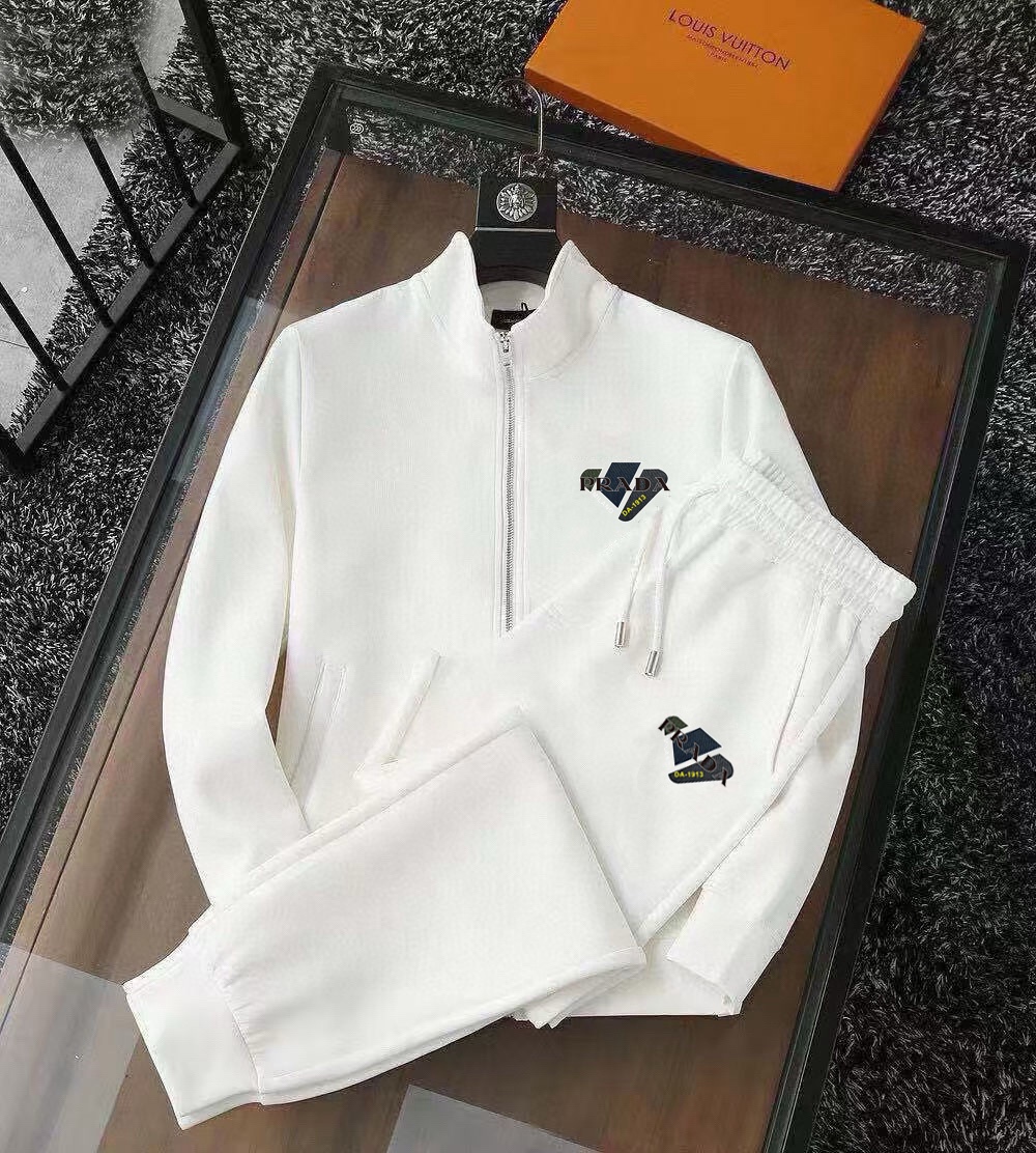 注目度抜群！2026 プラダ 新作 セットアップ スーパーコピー 2色