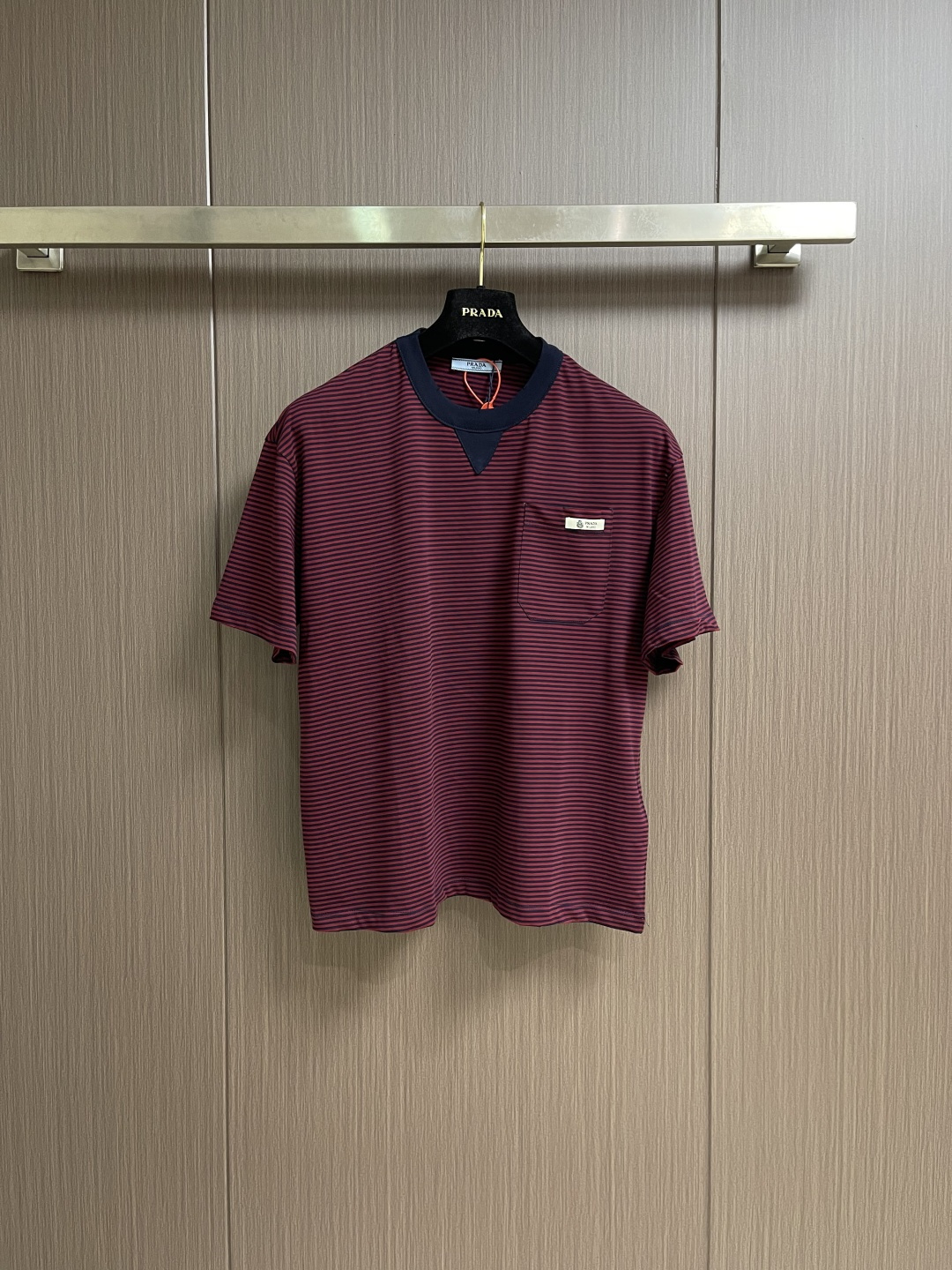 高品質♪♪♪ 2026 プラダ 新作 半袖Tシャツ コピー