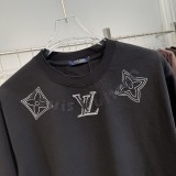 日本未入荷 2026 ルイヴィトン 新作 半袖Tシャツ 偽物