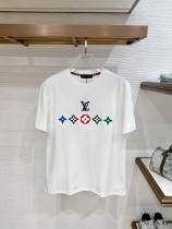 最安値挑戦 2026 ルイヴィトン 新作 半袖Tシャツ スーパーコピー