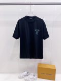 すぐ届く 2026 ルイヴィトン 新作 半袖Tシャツ 偽物