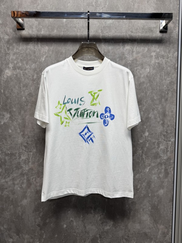 日本未入荷 2026 ルイヴィトン 新作 半袖Tシャツ 偽物