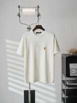 超希少！2026 ルイヴィトン 新作 半袖Tシャツ 偽物