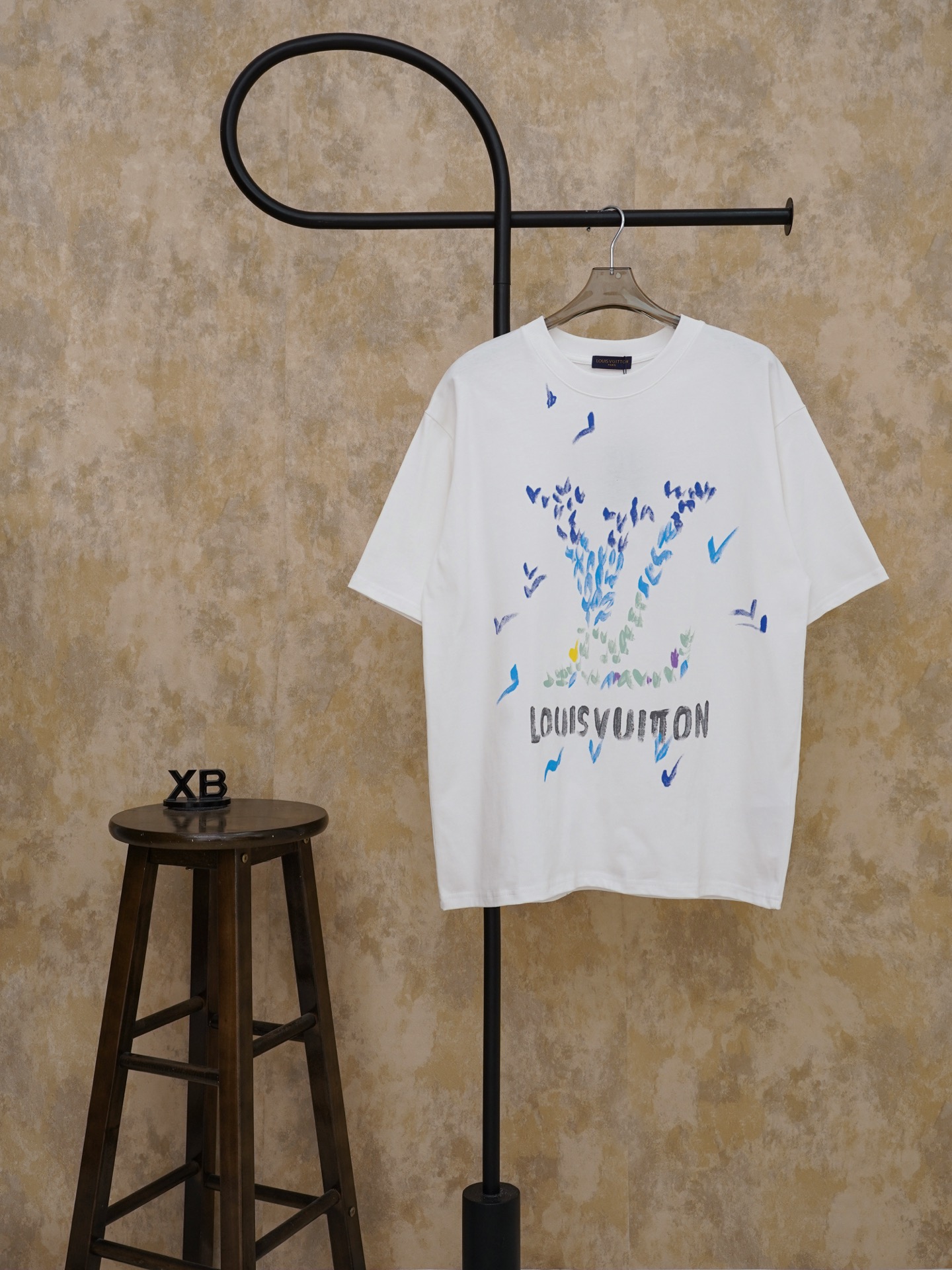絶対欲しい！2026 ルイヴィトン 新作 半袖Tシャツ 偽物