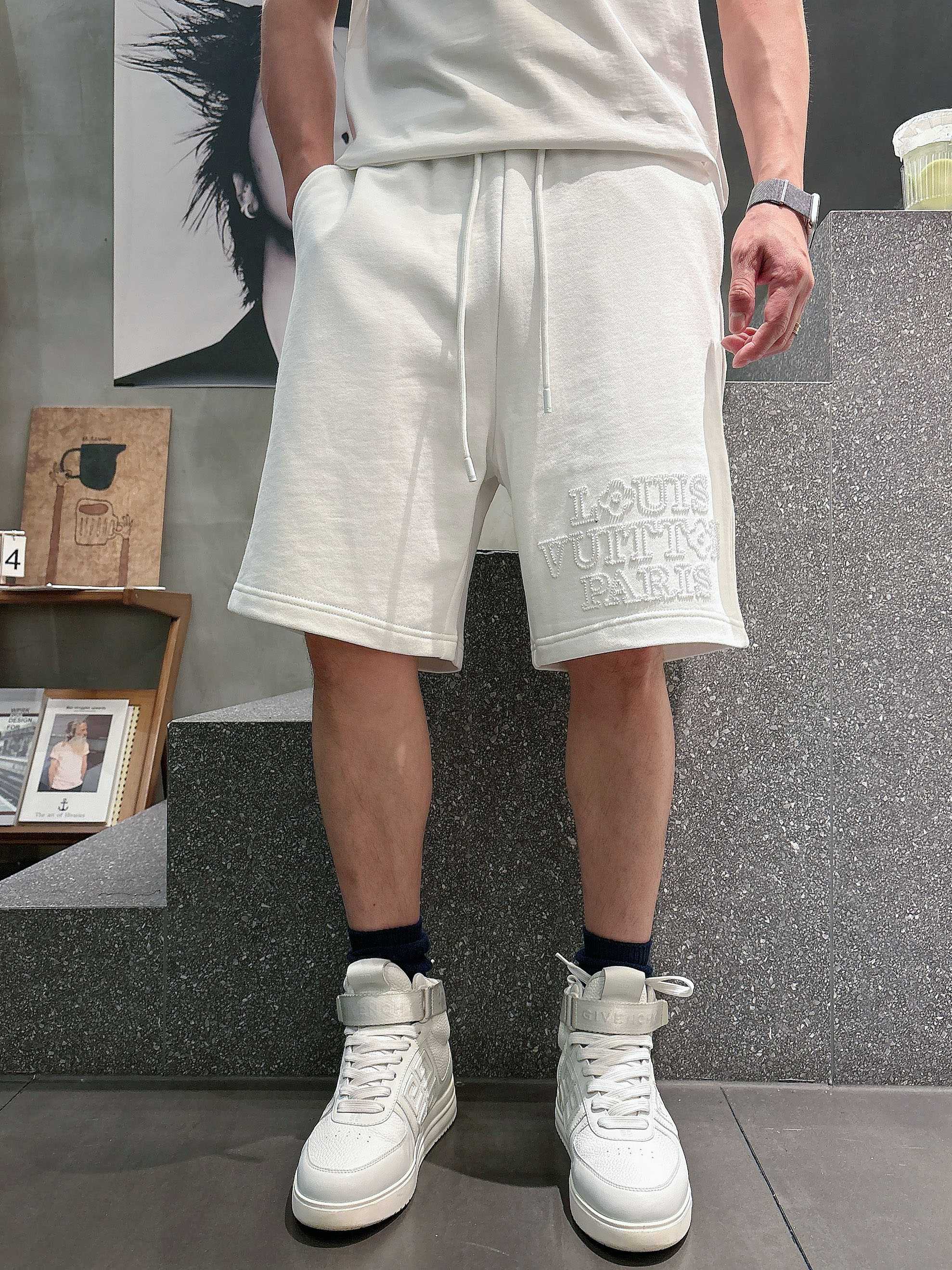 超希少！2026 ルイヴィトン 新作 ショートパンツ スーパーコピー