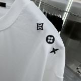 使い勝手良 2026 ルイヴィトン 新作 半袖Tシャツ スーパーコピー
