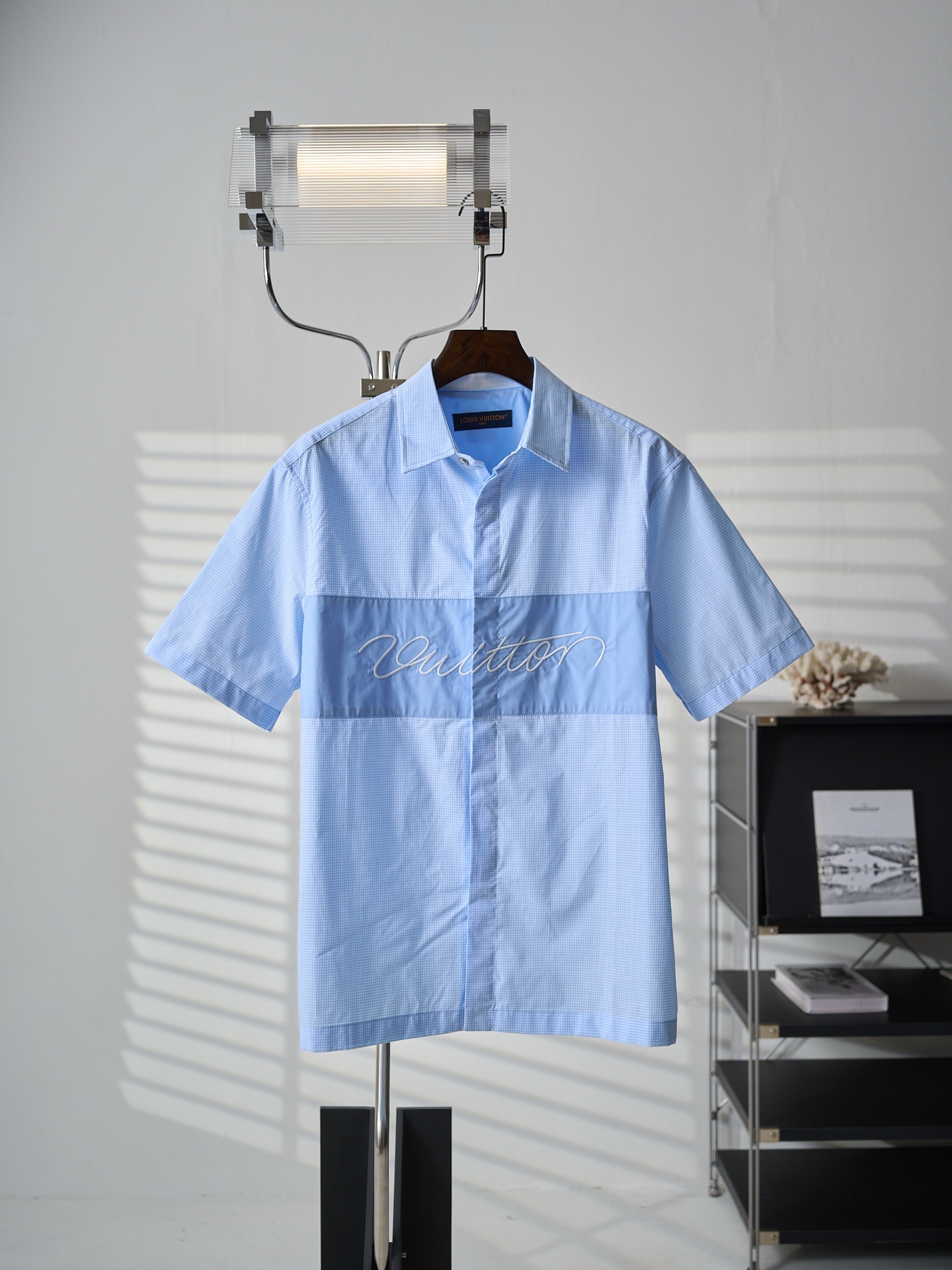 入手困難品！2026 ルイヴィトン 新作 半袖Tシャツ コピー