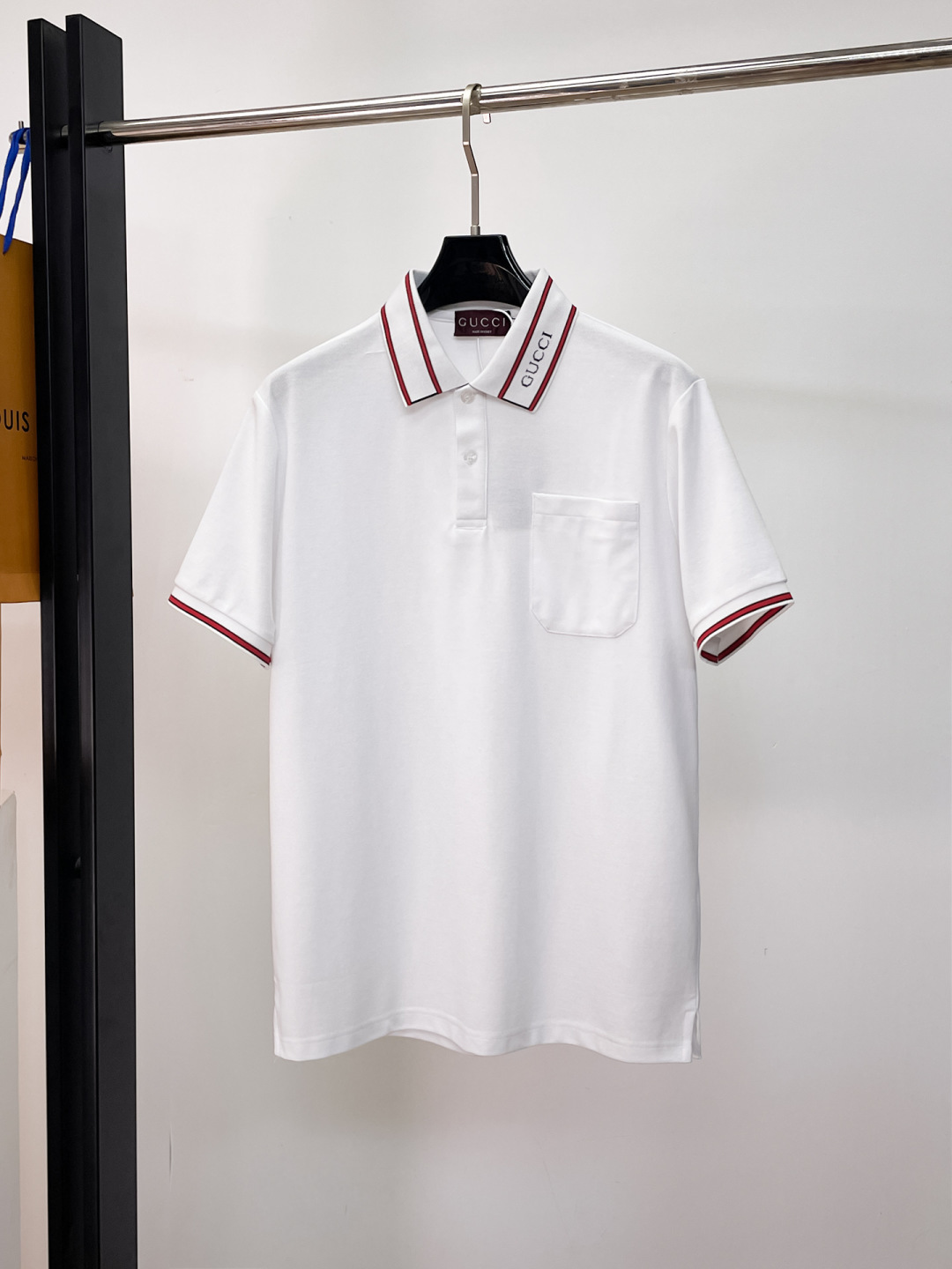 人気爆発☆ 2026 グッチ 新作 半袖Tシャツ コピー