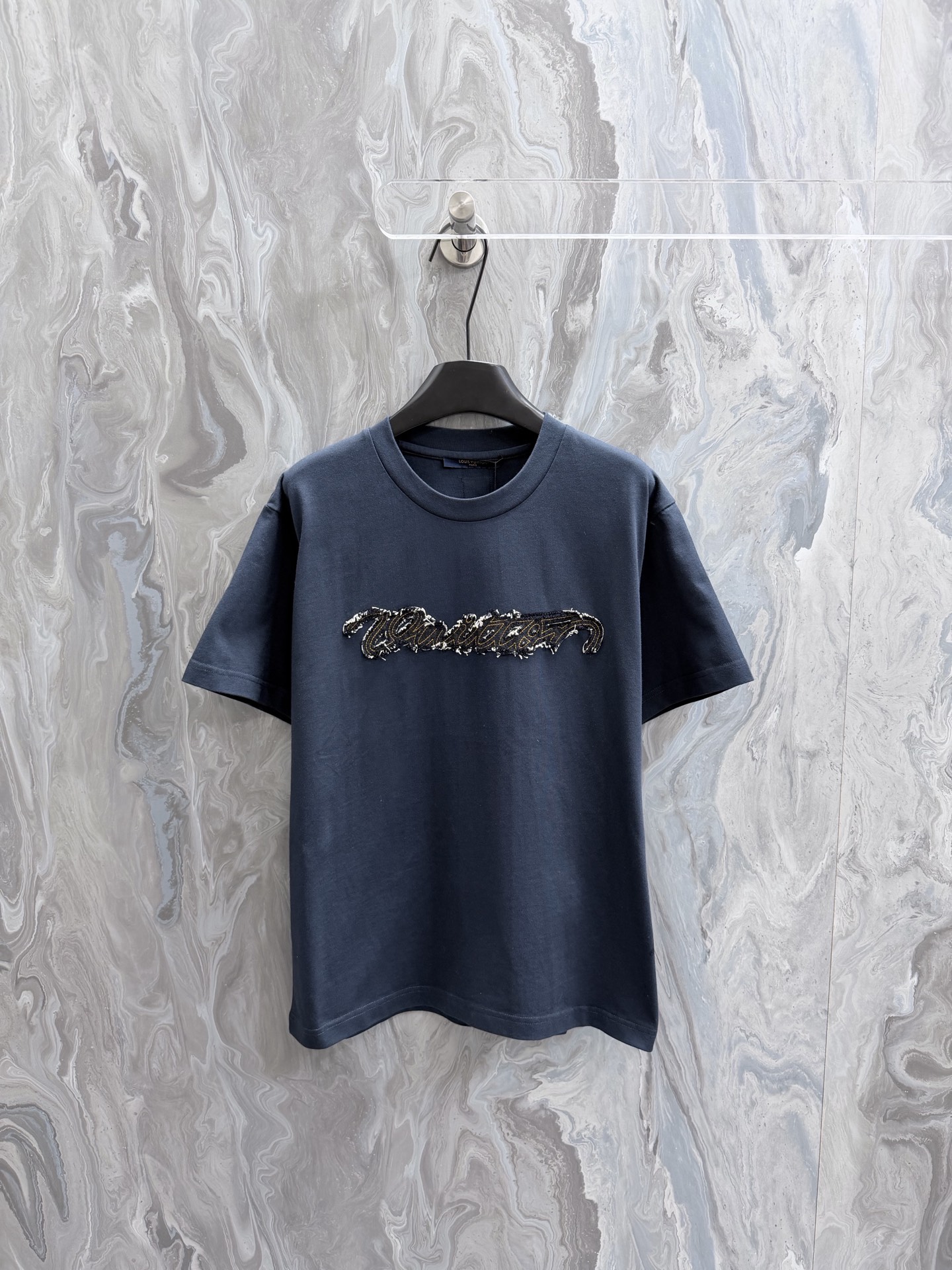 ☆超人気☆ 2026 ルイヴィトン 新作 半袖Tシャツ コピー