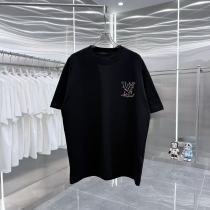 ☆超人気☆ 2026 ルイヴィトン 新作 半袖Tシャツ スーパーコピー