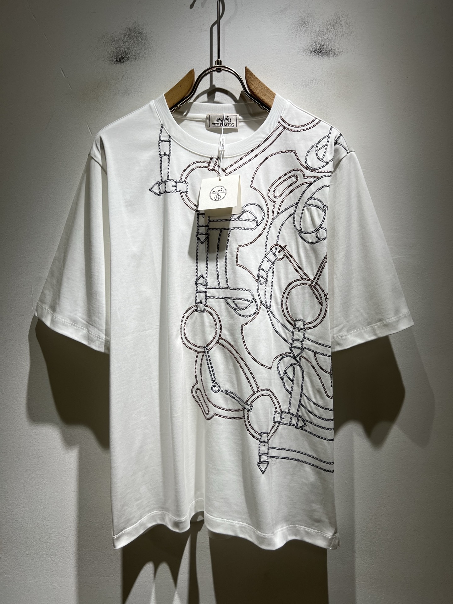 日本未入荷 2026 エルメス 新作 半袖Tシャツ コピー