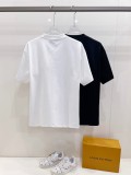 世界中で大人気♪ 2026 グッチ 新作 半袖Tシャツ コピー