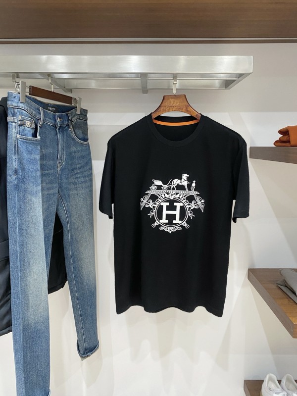 絶対欲しい！ 2026 エルメス 新作 半袖Tシャツ コピー