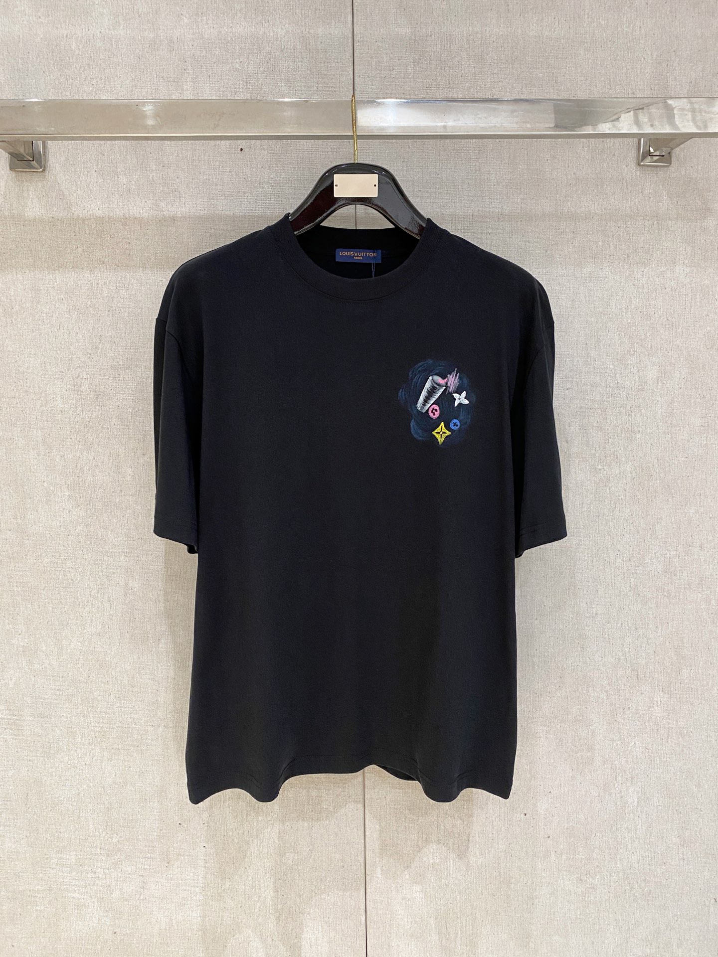 ★日本!!人気！2026 ルイヴィトン 新作 半袖Tシャツ スーパーコピー