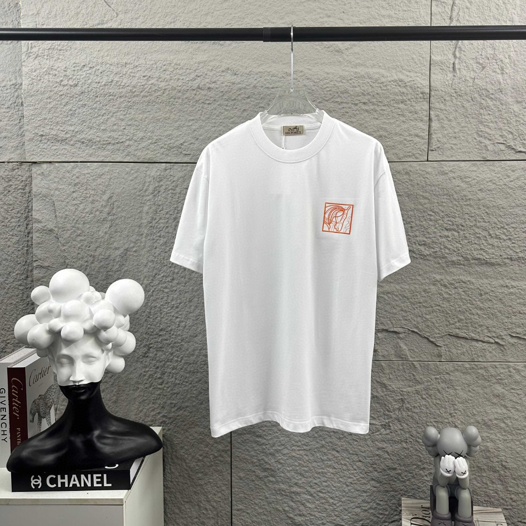 すぐ届く 2026 エルメス 新作 半袖Tシャツ コピー